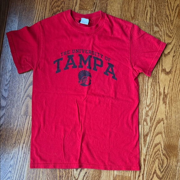 University of Tampa Red T-Shirt, Size small - Picture 1 of 4